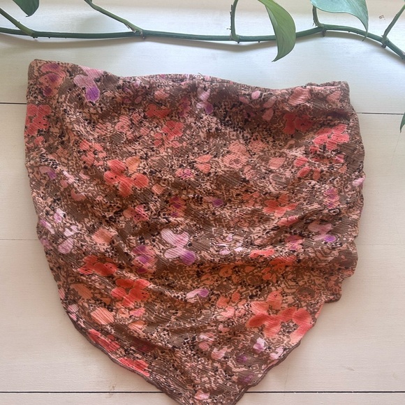 FP One Raya Top - Picture 2 of 4